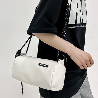 Αδιάβροχη τσάντα Crossbody ουδέτερη και ευέλικτη ιδανική για δώρα επετείου εργαζομένων