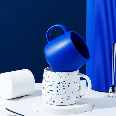 Προσαρμοσμένο λογότυπο αποδεκτό Geful Home Klein Blue Mug Color Boxrac για την ευκαιρία του έτους