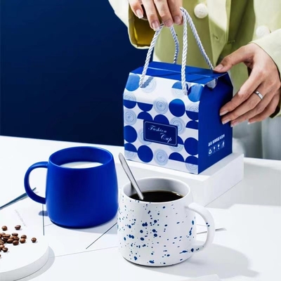 Προσαρμοσμένο λογότυπο αποδεκτό Geful Home Klein Blue Mug Color Boxrac για την ευκαιρία του έτους