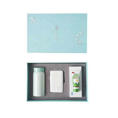 Το Le Kou Life Gift Set Isolant Cup 200ml Κρέμα Χεριών για Ευχαριστιότατα Δώρα