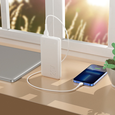 Δωρεά για το γραφείο 10000mAh Power Bank με οθόνη LED και γρήγορη φόρτιση